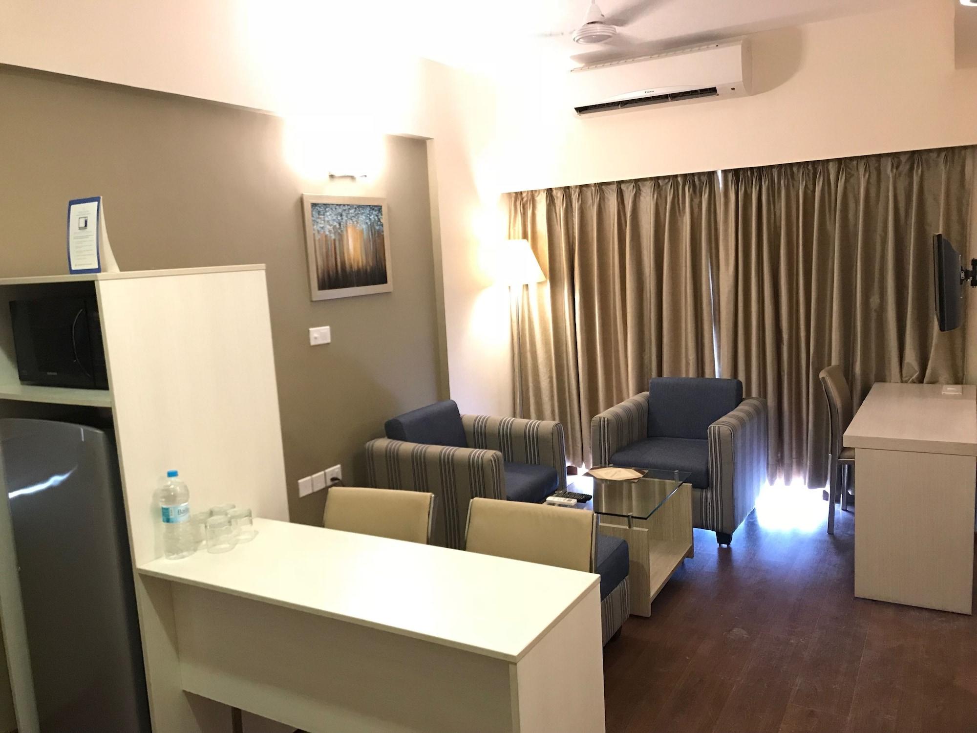 สตาร์ลิท สวีทส์ Hotel Kammasandra ภายนอก รูปภาพ