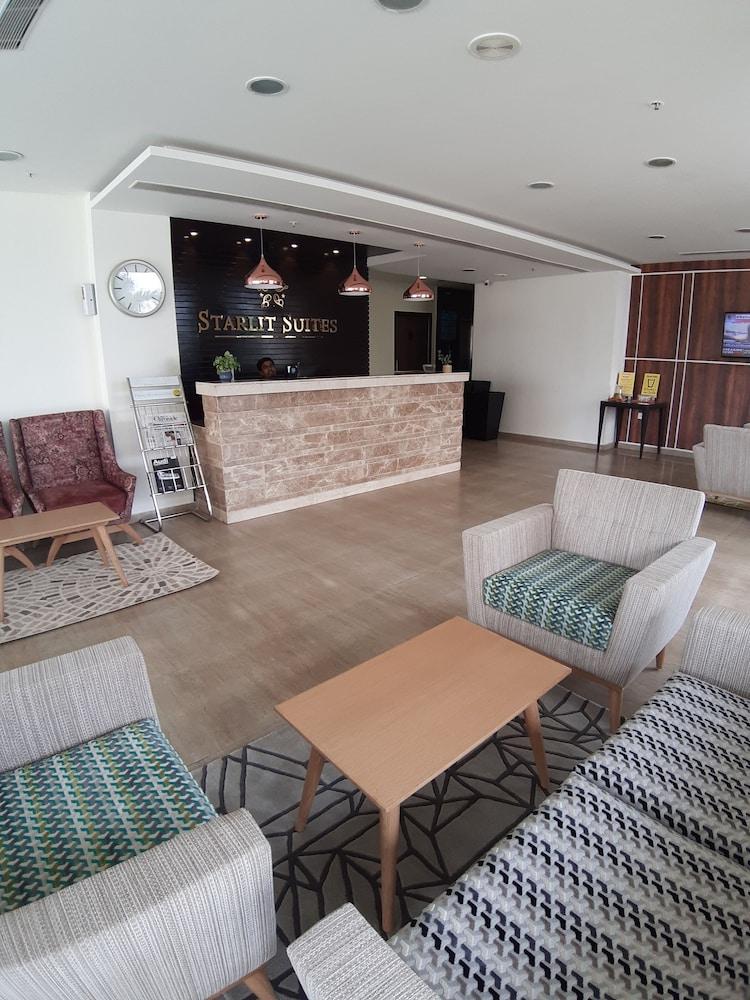 สตาร์ลิท สวีทส์ Hotel Kammasandra ภายนอก รูปภาพ