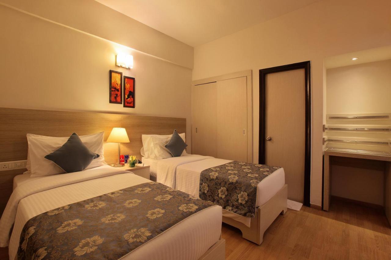 สตาร์ลิท สวีทส์ Hotel Kammasandra ภายนอก รูปภาพ
